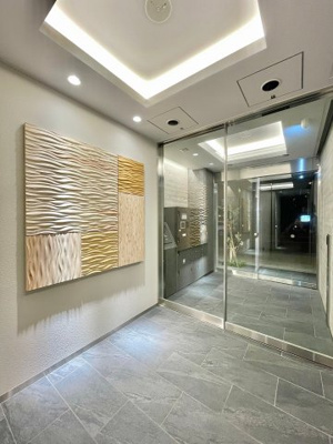 【エントランス】 | THE CARAMEL CLUTCH