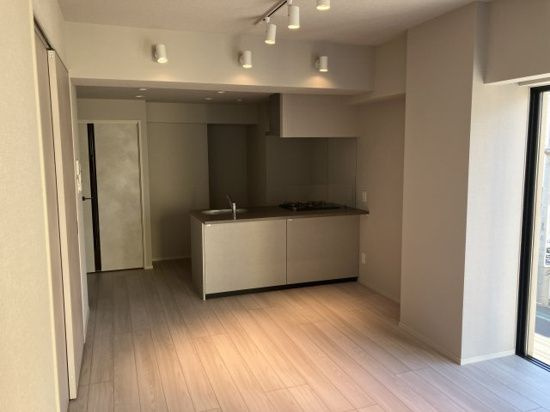 オープンブルーム尾久の居間・リビング