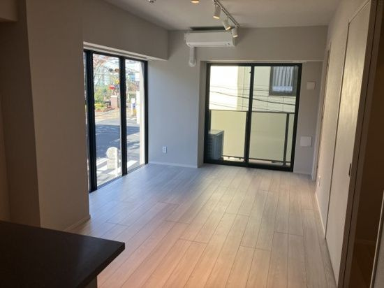 オープンブルーム尾久の居間・リビング