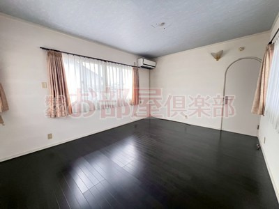 下村貸家の居間・リビング