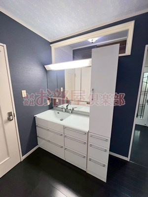 下村貸家の洗面所