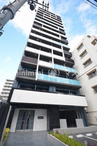 プレサンス大国町ブライスの外観