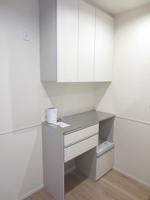 Ｃｈａｍｂｒｅｕｉｌ　シャンブレイユのその他|★備付食器棚★