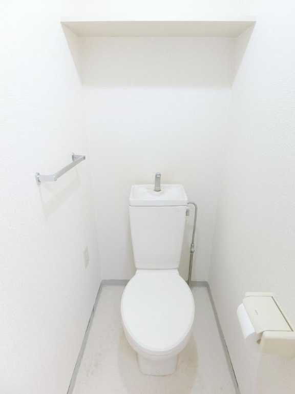 ソレイユ駒沢　眺望良好　礼金０　駒沢公園徒歩圏内のトイレ