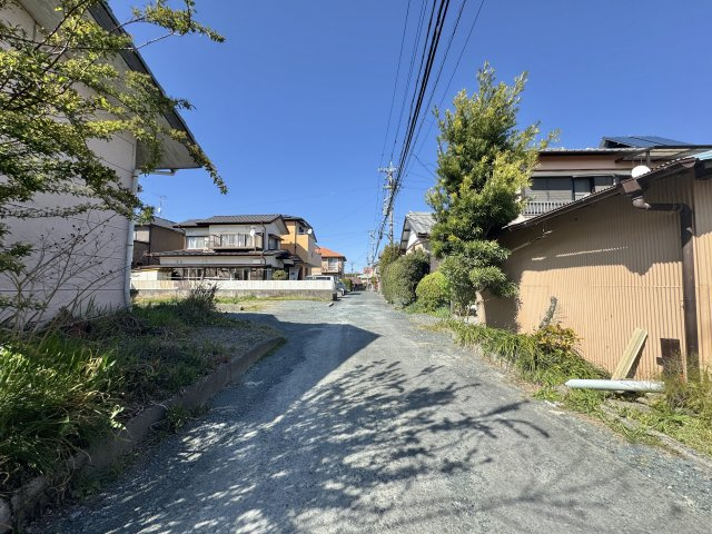 中央区泉4丁目　1号棟の前面道路含む現地写真|前面道路を撮影しました。