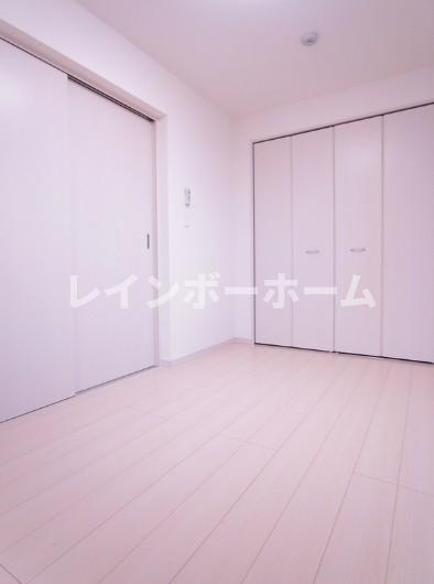 リブリ・デエムの内装