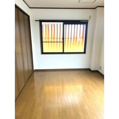 【洋室】 | メゾン・ド・オリーブ