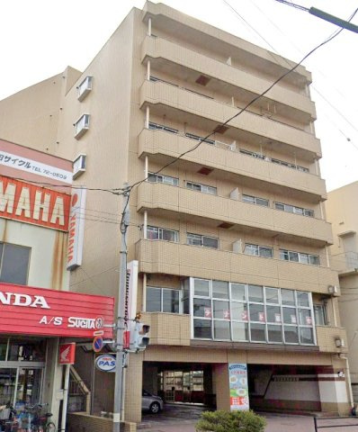 スカイヒルズ小川の外観