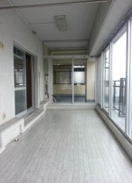 プリオーレ神戸のロビー|ゆとりのあるロビーです