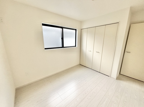 【仲介手数料無料／中川区】Terrechez名古屋市港区西川町1期　全４棟　新築戸建①の洋室