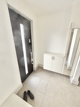 【仲介手数料無料／中川区】Terrechez名古屋市港区西川町1期　全４棟　新築戸建①の玄関