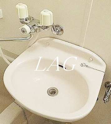 【洗面所】 | 目黒スカイビル | 洗面台です。