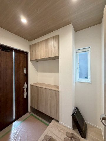 【玄関】 | 前橋市青柳町　2号棟