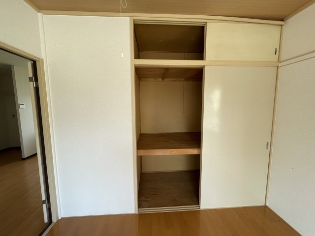 モアクレスト早野の収納