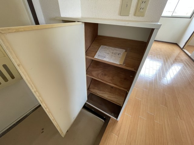 モアクレスト早野の収納