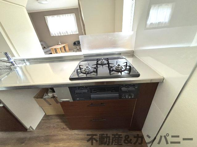 土居町の中古戸建のキッチン|お料理しやすいキッチンです