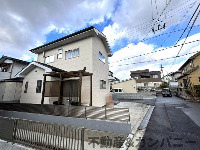 土居町の中古戸建の外観|おしゃれな外観です