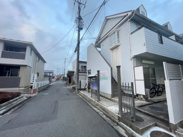 想定年間賃料358万　想定利回り15.2％　木造アパートの周辺