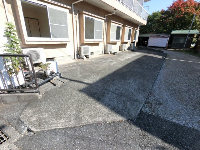 【駐車場】 | 角田ハイツ/草刈