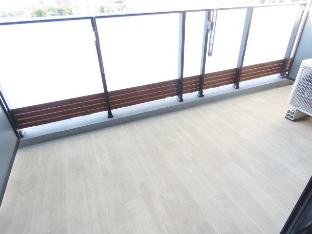 スカイグランデ津田沼のバルコニー|同間取り他部屋の写真です。