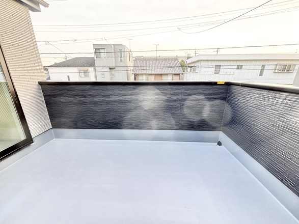 【仲介手数料無料／中川区】Terrechez名古屋市港区西川町1期　全４棟　新築戸建③のバルコニー