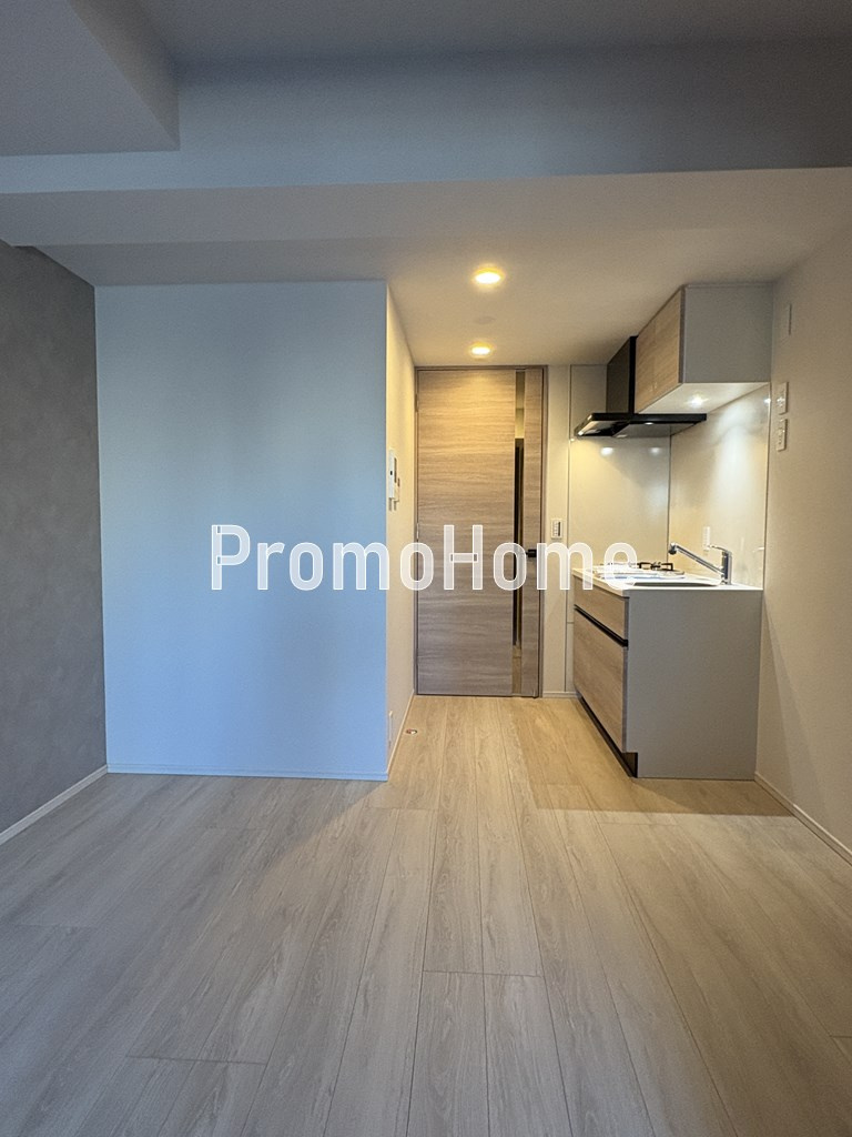 ラティエラ秋葉原の居間・リビング