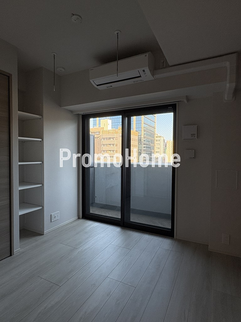 ラティエラ秋葉原の洋室