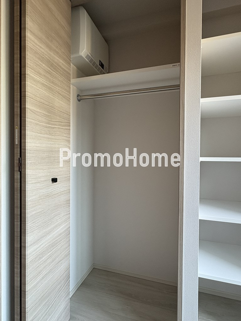 ラティエラ秋葉原の収納