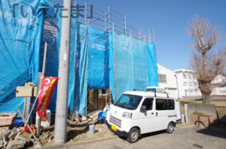 【外観】 | 【仲介手数料無料！！】日野市西平山2丁目　新築戸建て（全2棟）A号棟　3590万円 | 令和８年1月２３日撮影　建築中