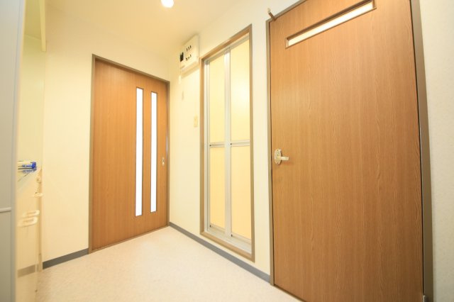 フローラルハイツのキッチン|別部屋同間取りのお写真となります。参考にご覧くださいませ。