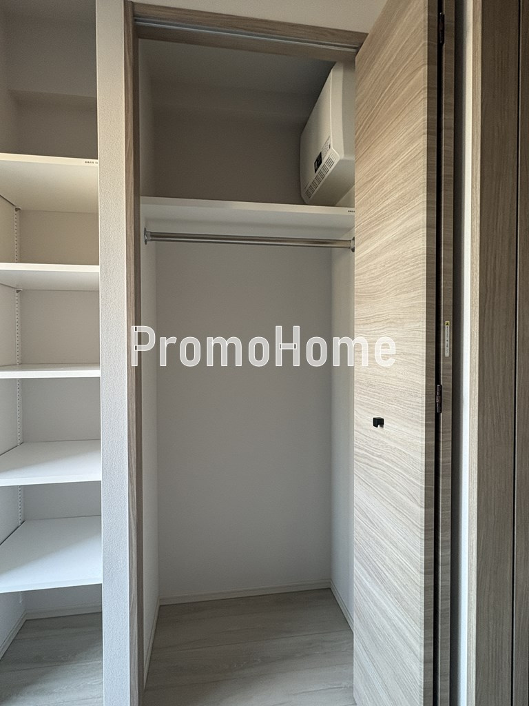 ラティエラ秋葉原の収納