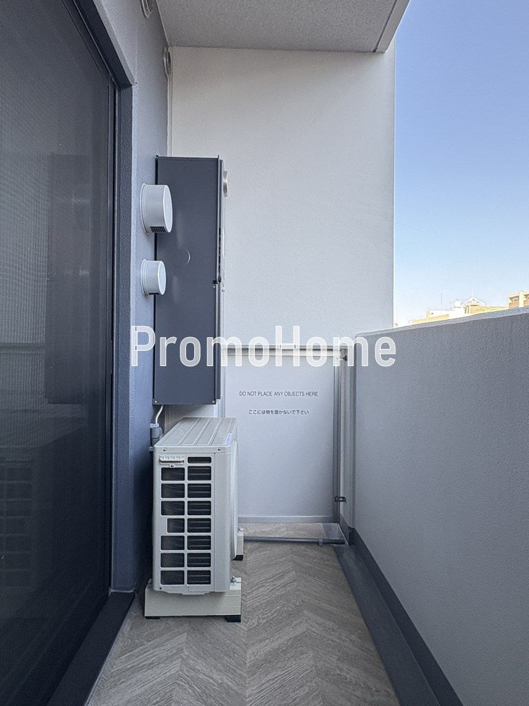 ラティエラ秋葉原のバルコニー