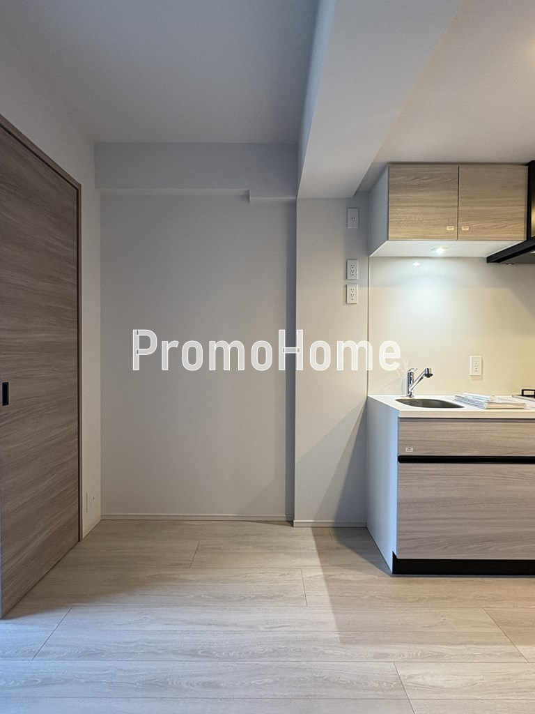 ラティエラ秋葉原の居間・リビング