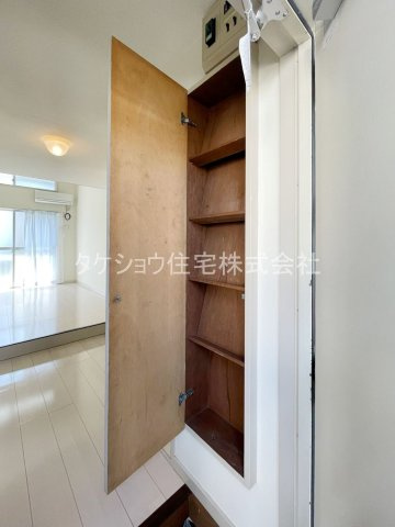 クィーンコート井尻の玄関|※102です。