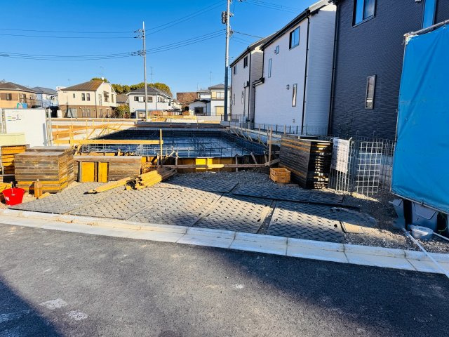 八王子市　石川町　新築一戸建て　７期の駐車場|～前面6ｍ道路につき駐車しやすいです～