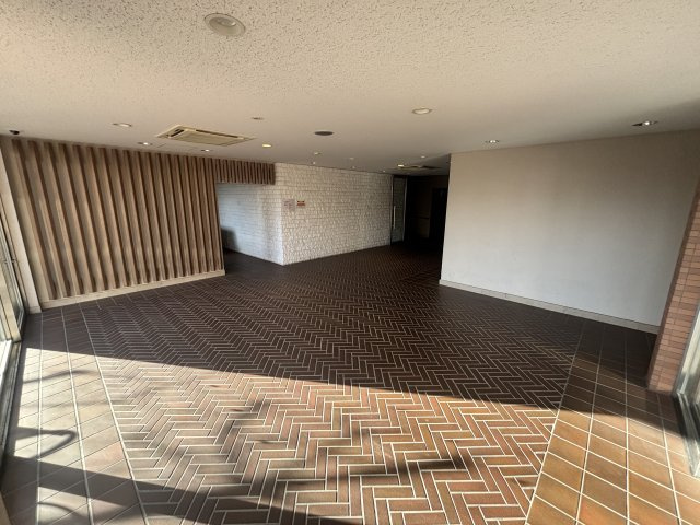 サニープレイス西芦屋　2号館のロビー
