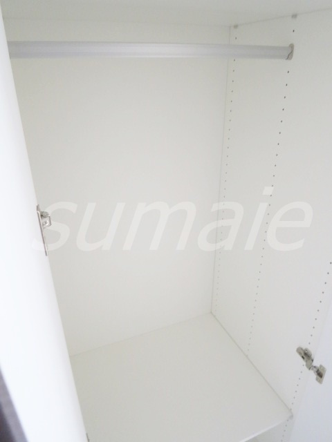 フュージョナル赤羽EASTの収納|クローゼットも完備です☆