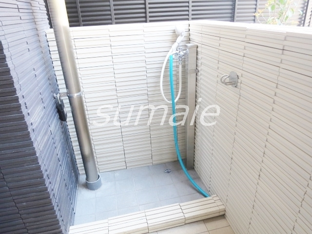 フュージョナル赤羽EASTのその他共用部分|ペット足洗い場つきです♪