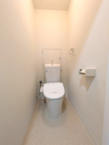 メゾン住吉川のトイレ