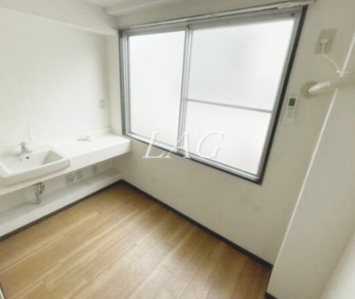 【居間・リビング】 | クロノス要町 | 洋室のお部屋です。