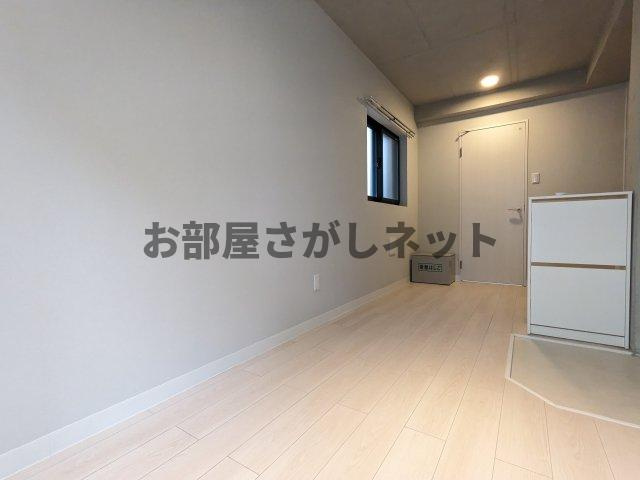 コルク本駒込の居間・リビング