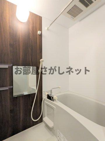 コルク本駒込の浴室