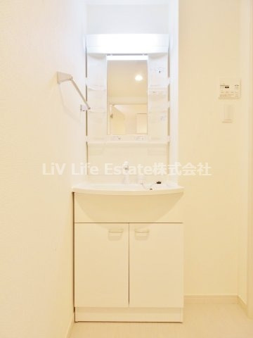 リブリ・リアの洗面所