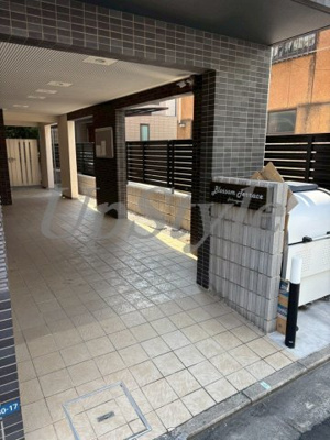 【エントランス】 | ブロッサムテラス滝野川