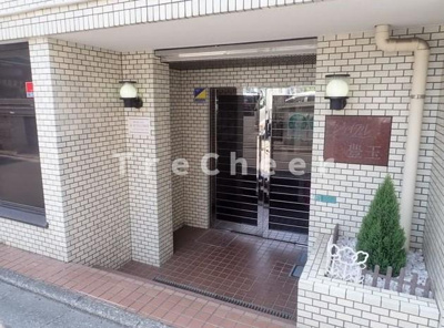 【エントランス】 | ジョイフル豊玉