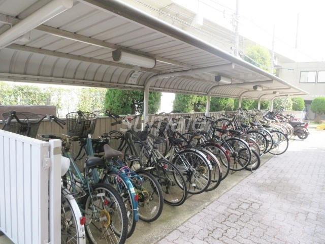 ライブ赤羽のその他共用部分|こちらが駐輪スペースです☆