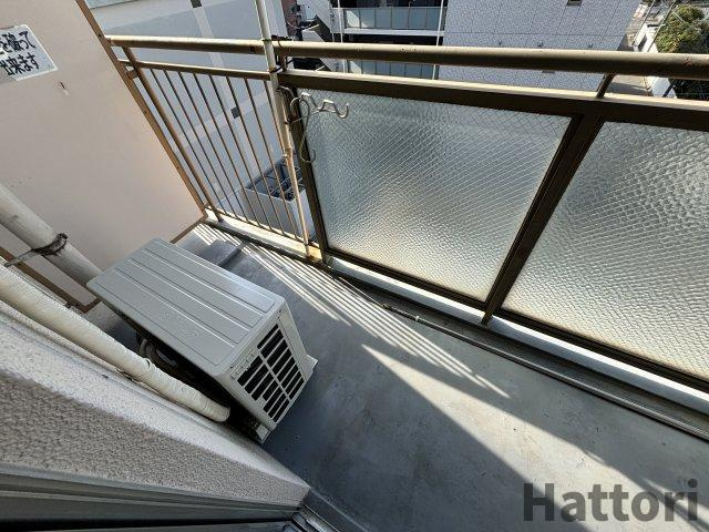 ローズコーポ新大阪第6のバルコニー