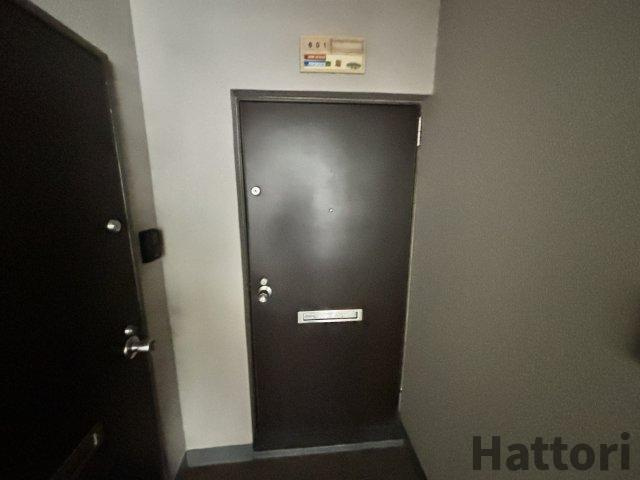 ローズコーポ新大阪第6の玄関