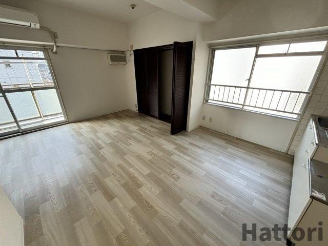 ローズコーポ新大阪第6の居間・リビング