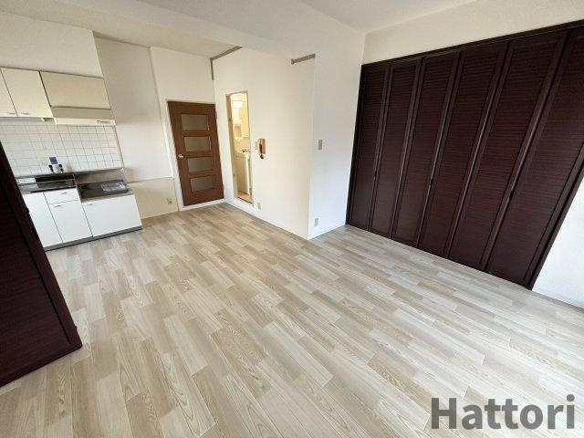 ローズコーポ新大阪第6の居間・リビング